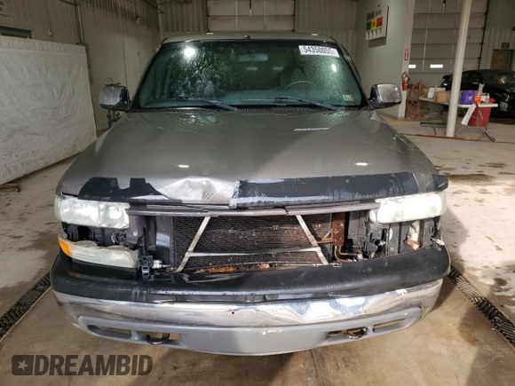 2002 Chevrolet Silverado 1500 LS with VIN 2GCEK19V821363383, listed as a Copart auction lot 54350055 with 174,589 mi miles and Salvage Title. Bid and sale history available at carsss.com. Image 5.