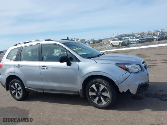 2018 Subaru Forester with VIN JF2SJABC7JH600618, listed as a IAAI auction lot 41757845 with 54,257 mi miles. Bid and sale history available at carsss.com. Image 13.