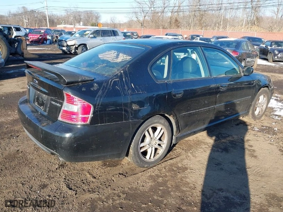 2005 Subaru Legacy Sedan (Natl) Ltd with VIN 4S3BL626257200140, listed as a IAAI auction lot 41415841 with 262,918 mi miles. Bid and sale history available at carsss.com. Image 4.