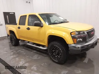 2007 GMC Canyon SLE2 with VIN 1GTDT13E478122412, listed as a IAAI auction lot 41365728 with 100,849 mi miles. Bid and sale history available at carsss.com. Image 1.