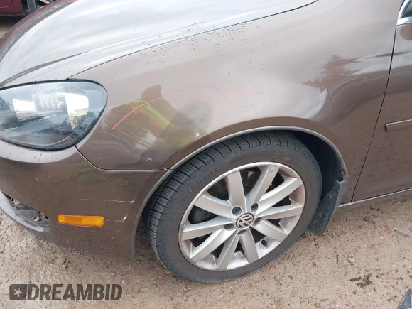 2012 Volkswagen Jetta SportWagen TDI w/Sunroof with VIN 3VWPL7AJ6CM647247, listed as a IAAI auction lot 42042449 with 186,015 mi miles. Bid and sale history available at carsss.com. Image 15.