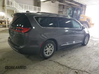 2021 Chrysler Pacifica Touring L with VIN 2C4RC1BGXMR588001, listed as a Copart auction lot 54562505 with 128,350 mi miles and Salvage title. Bid and sale history available at DreamBid. Image 3.
