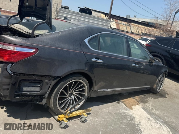 2009 Lexus LS 600h L with VIN JTHDU46F995010372, listed as a Copart auction lot 62783465 with Not provided miles and Salvage title. Bid and sale history available at DreamBid. Image 4.