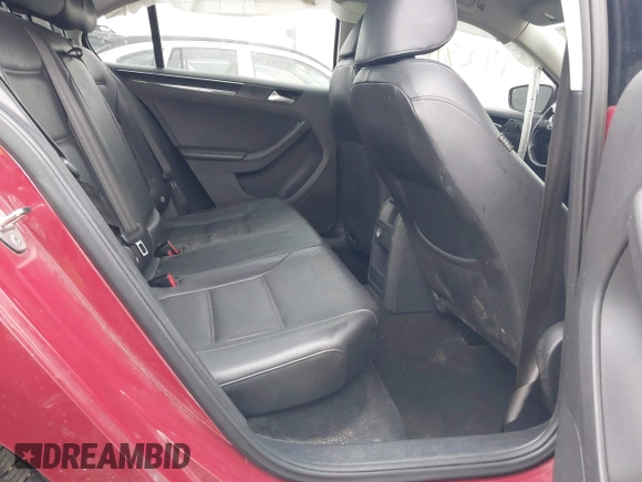 2017 Volkswagen Jetta SEL z VIN 3VWL17AJ5HM245831, wystawiony jako IAAI lot #41128163 z przebiegiem 149 248 mil mil oraz . Historia ofert i sprzedaży dostępna na DreamBid. Obrazek 8.