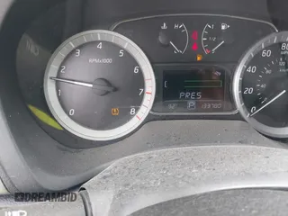 2014 Nissan Sentra SV z VIN 1N4AB7AP6EN853411, wystawiony jako IAAI lot #41058501 z przebiegiem 133 780 mil mil oraz . Historia ofert i sprzedaży dostępna na DreamBid. Obrazek 7.