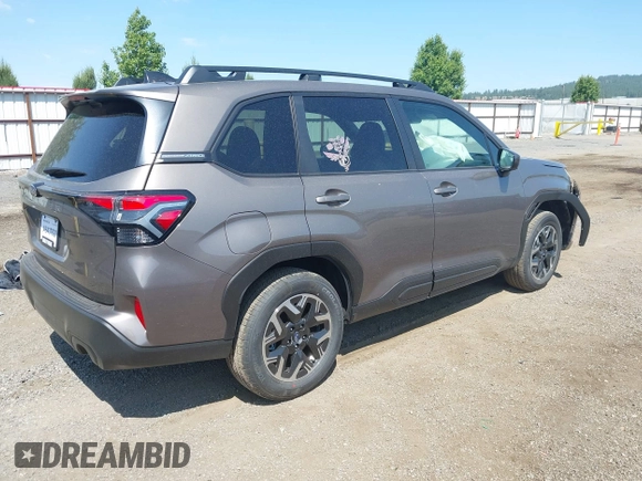 2025 Subaru Forester Premium with VIN JF2SLDDC1SH572986, listed as a IAAI auction lot 42517134 with 313 mi miles and . Bid and sale history available at DreamBid. Image 4.