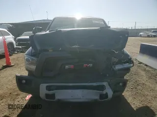 2017 Ram 1500 Rebel z VIN 1C6RR7YT3HS589170, wystawiony jako Copart lot #57115335 z przebiegiem 53 389 mil mil oraz Szkoda całkowita • Salvage title. Historia ofert i sprzedaży dostępna na DreamBid. Obrazek 13.