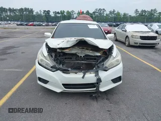 2016 Nissan Altima S z VIN 1N4AL3APXGN345029, wystawiony jako IAAI lot #42359083 z przebiegiem 210 555 mil mil oraz . Historia ofert i sprzedaży dostępna na DreamBid. Obrazek 12.