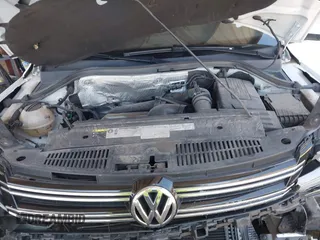 2017 Volkswagen Tiguan S with VIN WVGAV7AXXHK026143, listed as a IAAI auction lot 42257624 with 87,327 mi miles and . Bid and sale history available at DreamBid. Image 10.