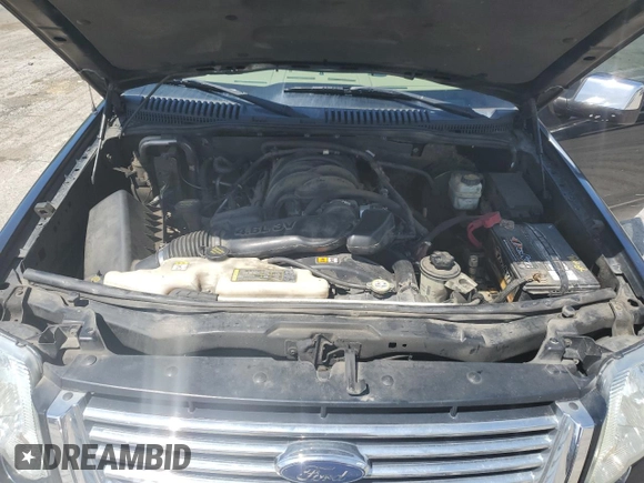 2008 Ford Explorer Limited с VIN 1FMEU75888UB32022, выставлен на аукционе Copart как лот 55986935 с пробегом 168 631 миль миль и Списание • Salvage title. История ставок и продаж доступна на DreamBid. Изображение 12.