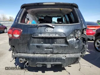 2019 Toyota Sequoia SR5 with VIN 5TDBY5G13KS169300, listed as a Copart auction lot 45152394 with 35,037 mi miles. Bid and sale history available at carsss.com. Image 6.