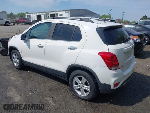 2017 Chevrolet Trax LT with VIN 3GNCJLSB3HL271229, listed as a IAAI auction lot 42011903 with 140,465 mi miles. Bid and sale history available at carsss.com. Image 3.
