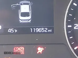 2019 Kia Forte S with VIN 3KPF34AD1KE039765, listed as a IAAI auction lot 41710098 with 119,652 mi miles. Bid and sale history available at carsss.com. Image 15.