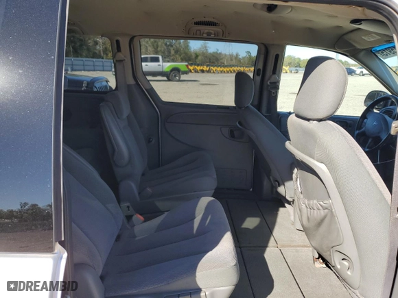 2006 Dodge Grand Caravan SXT with VIN 2D4GP44L16R789637, listed as a Copart auction lot 47515915 with 218,239 mi miles and Salvage Title. Bid and sale history available at carsss.com. Image 11.