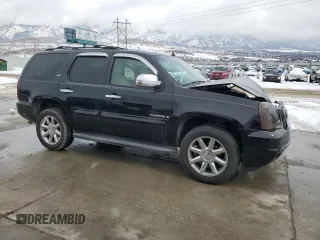 2007 GMC Yukon SLT with VIN 1GKFK13037J286649, listed as a Copart auction lot 45670555 with 183,557 mi miles and Salvage Title. Bid and sale history available at carsss.com. Image 4.