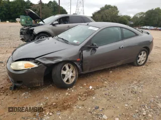 2001 Mercury Cougar z VIN 1ZWFT61L815625532, wystawiony jako Copart lot #71358824 z przebiegiem 94 767 mil mil oraz Szkody całkowita. Historia ofert i sprzedaży dostępna na DreamBid. Obrazek 1.
