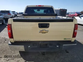 2010 Chevrolet Silverado 1500 1HY with VIN 3GCXKUEJ2AG207889, listed as a Copart auction lot 50153935 with 184,279 mi miles and Clean Title. Bid and sale history available at DreamBid. Image 6.