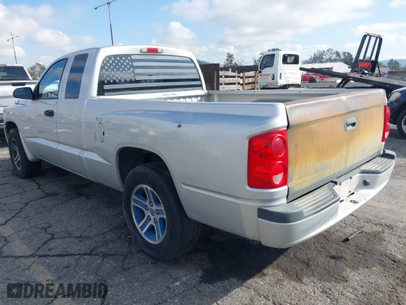 2011 Ram Dakota Bighorn/Lonestar with VIN 1D7RE3BK6BS636282, listed as a IAAI auction lot 41514885 with 295,847 mi miles. Bid and sale history available at carsss.com. Image 3.