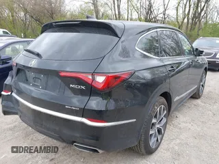 2024 Acura MDX Technology z VIN 5J8YE1H43RL025070, wystawiony jako IAAI lot #42038337 z przebiegiem 13 995 mil mil oraz . Historia ofert i sprzedaży dostępna na DreamBid. Obrazek 4.