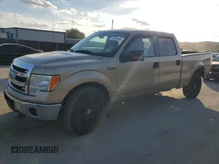 2013 Ford F-150 XL with VIN 1FTFW1ET0DFB39615, listed as a Copart auction lot 42845305 with 224,052 mi miles and Clean Title. Bid and sale history available at carsss.com. Image 1.