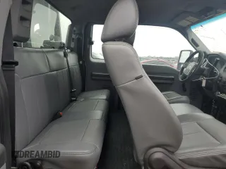 2013 Ford F-350 XL with VIN 1FT8X3B64DEB77676, listed as a Copart auction lot 48233475 with 205,292 mi miles and Clean title. Bid and sale history available at DreamBid. Image 10.