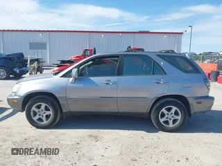 2002 Lexus RX 300 with VIN JTJHF10UX20278835, listed as a IAAI auction lot 42347210 with 253,394 mi miles and . Bid and sale history available at DreamBid. Image 14.