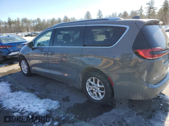 2021 Chrysler Pacifica Touring L with VIN 2C4RC1BG1MR552939, listed as a Copart auction lot 45279645 with 67,229 mi miles and Salvage Title. Bid and sale history available at DreamBid. Image 2.