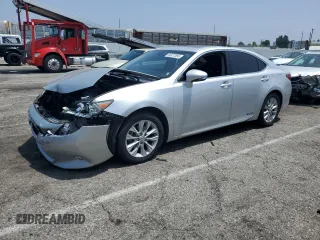2013 Lexus ES 300h with VIN JTHBW1GG3D2032255, listed as a Copart auction lot 60337665 with 171,209 mi miles and Salvage title. Bid and sale history available at DreamBid. Image 1.
