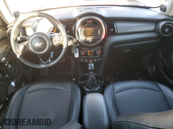2017 MINI Hardtop Cooper with VIN WMWXP5C51H3C63722, listed as a Copart auction lot 41685295 with 92,207 mi miles and Salvage title. Bid and sale history available at DreamBid. Image 8.