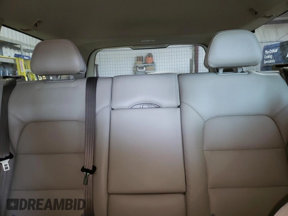 2014 Volvo XC70 T6 with VIN YV4902BZXE1175238, listed as a Copart auction lot 53198745 with 215,020 mi miles and Clean Title. Bid and sale history available at DreamBid. Image 10.