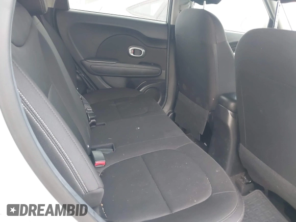 2015 Kia Soul with VIN KNDJN2A20F7794421, listed as a IAAI auction lot 41974119 with 135,758 mi miles. Bid and sale history available at carsss.com. Image 8.