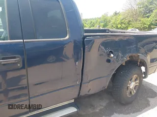 2006 Ford F-150 XLT с VIN 1FTPX14526FB08065, выставлен на аукционе IAAI как лот 42410587 с пробегом 210 000 миль миль и . История ставок и продаж доступна на DreamBid. Изображение 6.