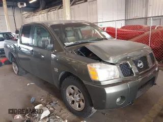 2004 Nissan Titan SE z VIN 1N6AA07A54N570923, wystawiony jako IAAI lot #41515325 z przebiegiem Nie podano mil oraz . Historia ofert i sprzedaży dostępna na DreamBid. Obrazek 1.