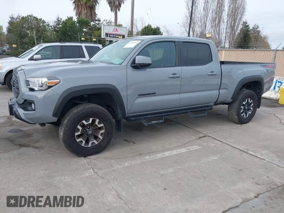 2021 Toyota Tacoma 4WD SR5 with VIN 3TMDZ5BN8MM114229, listed as a IAAI auction lot 41583843 with 46,927 mi miles. Bid and sale history available at carsss.com. Image 18.