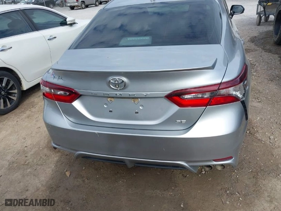 2021 Toyota Camry SE Nightshade with VIN 4T1G11AK2MU559612, listed as a IAAI auction lot 41596782 with 90,956 mi miles. Bid and sale history available at carsss.com. Image 16.