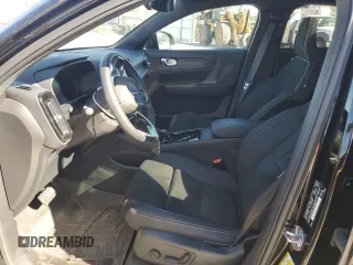 2023 Volvo C40 Recharge Pure Electric Plus with VIN YV4ED3GL3P2030651, listed as a Copart auction lot 89013105 with 0 mi miles and Salvage Title. Bid and sale history available at carsss.com. Image 7.