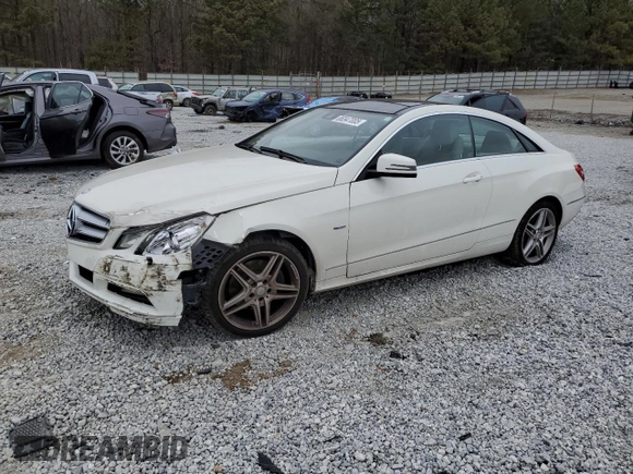 2012 Mercedes-Benz E 350 with VIN WDDKJ5KBXCF157883, listed as a Copart auction lot 88347005 with 114,137 mi miles and Salvage Title. Bid and sale history available at DreamBid. Image 1.