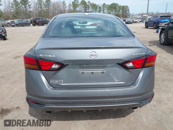 2019 Nissan Altima 2.5 Platinum with VIN 1N4BL4FV1KC104563, listed as a IAAI auction lot 41828774 with 44,006 mi miles. Bid and sale history available at carsss.com. Image 16.