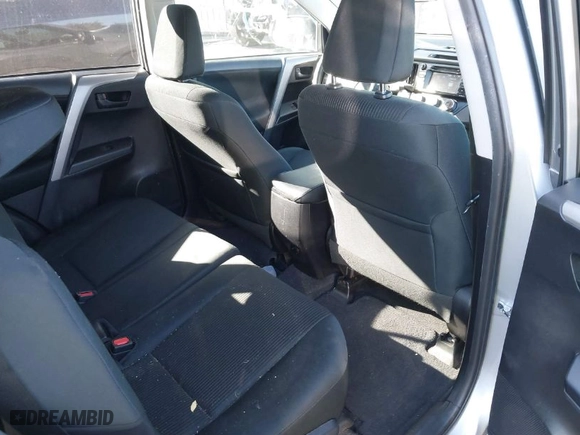 2016 Toyota RAV4 LE with VIN 2T3ZFREV5GW251763, listed as a IAAI auction lot 41655532 with 147,873 mi miles. Bid and sale history available at carsss.com. Image 8.