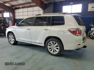 2013 Toyota Highlander Hybrid Limited with VIN JTEDC3EH7D2012645, listed as a Copart auction lot 71956554 with 202,908 mi miles and Clean Title. Bid and sale history available at carsss.com. Image 2.