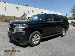 2017 Chevrolet Suburban LT with VIN 1GNSKHKC6HR17735, listed as a Copart auction lot 55303635 with 257,376 mi miles and Clean Title. Bid and sale history available at carsss.com. Image 2.