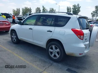 2007 Toyota RAV4 with VIN JTMZK33V875013053, listed as a IAAI auction lot 42133759 with 142,572 mi miles. Bid and sale history available at carsss.com. Image 3.