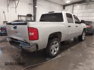2013 Chevrolet Silverado 1500 LS with VIN 3GCPKREA1DG156984, listed as a IAAI auction lot 41924312 with 117,018 mi miles. Bid and sale history available at carsss.com. Image 4.