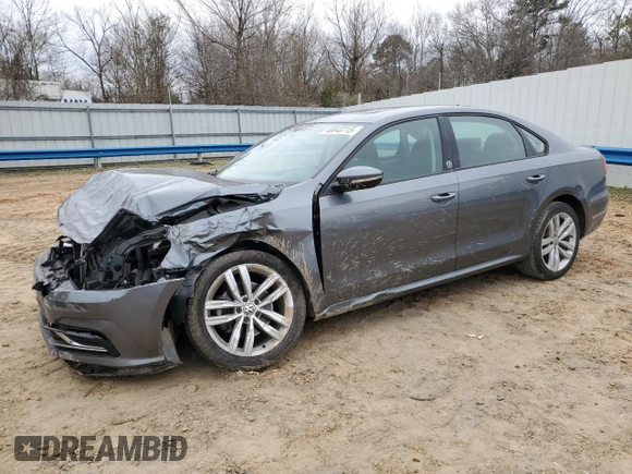 2019 Volkswagen Passat Wolfsburg Edition z VIN 1VWLA7A30KC013616, wystawiony jako Copart lot #46643715 z przebiegiem 47 073 mil mil oraz Szkoda całkowita • Salvage title. Historia ofert i sprzedaży dostępna na DreamBid. Obrazek 1.