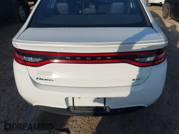2015 Dodge Dart SXT with VIN 1C3CDFBB3FD172631, listed as a IAAI auction lot 41465717 with 1 mi miles. Bid and sale history available at carsss.com. Image 17.