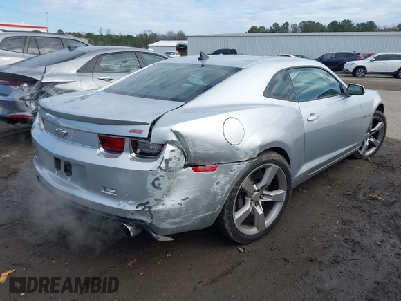 2011 Chevrolet Camaro 2SS with VIN 2G1FT1EW7B9119850, listed as a IAAI auction lot 41313247 with 82,802 mi miles and . Bid and sale history available at DreamBid. Image 4.