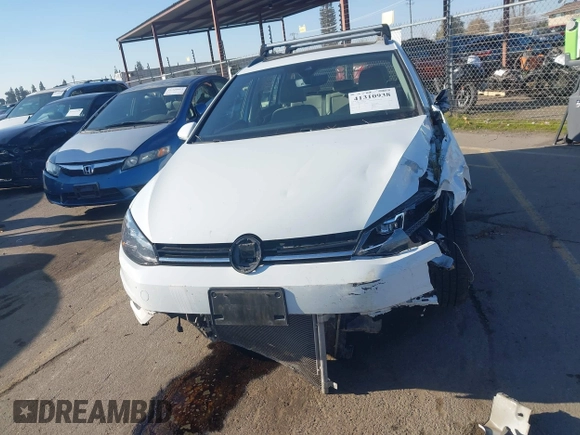2019 Volkswagen Golf SportWagen S with VIN 3VWY57AU1KM507386, listed as a IAAI auction lot 41310938 with 53,470 mi miles. Bid and sale history available at carsss.com. Image 13.