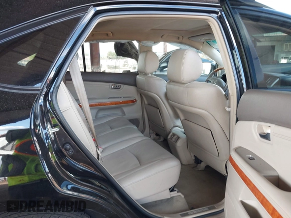 2008 Lexus RX with VIN 2T2HK31UX8C072143, listed as a IAAI auction lot 41788431 with 163,364 mi miles. Bid and sale history available at carsss.com. Image 8.
