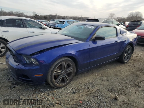 2013 Ford Mustang V6 with VIN 1ZVBP8AM1D5225666, listed as a Copart auction lot 45100445 with 51,588 mi miles and Salvage Title. Bid and sale history available at carsss.com. Image 1.