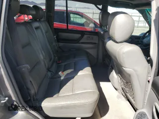 2005 Toyota Land Cruiser with VIN JTEHT05J652078754, listed as a Copart auction lot 48512235 with 189,539 mi miles and Salvage Title. Bid and sale history available at carsss.com. Image 12.